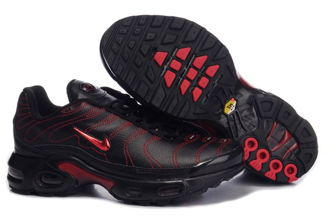 black nike tns junior